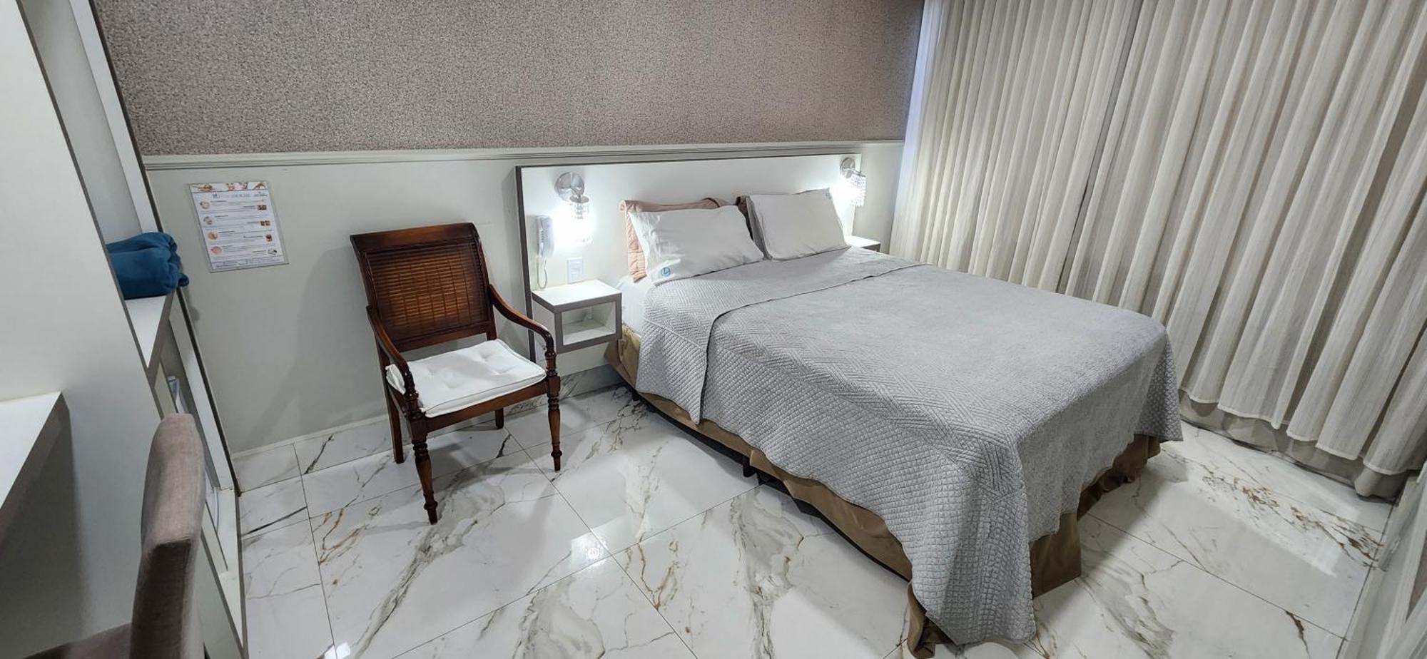 Antonio's E - Airport Hotel Nucleo Bandeirante